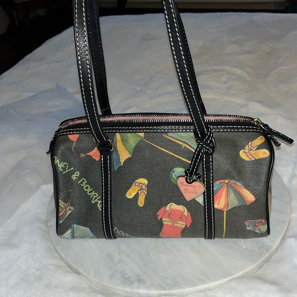 Vintage Dooney & Bourke Y2K Rainbow Printed Bitsy Bag - Picture 5 of 16